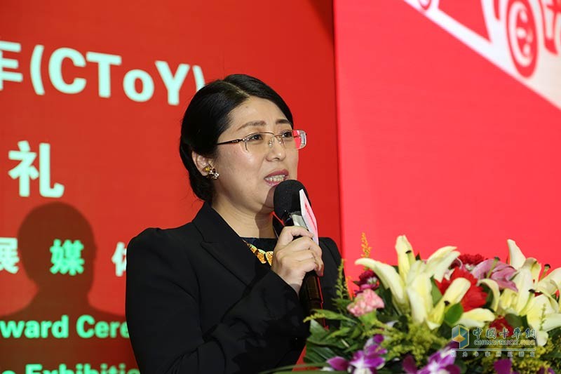 歐曼EST獲2017年度超級卡車獎