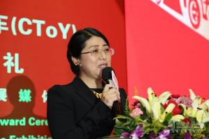 歐曼EST獲2017年度超級卡車獎