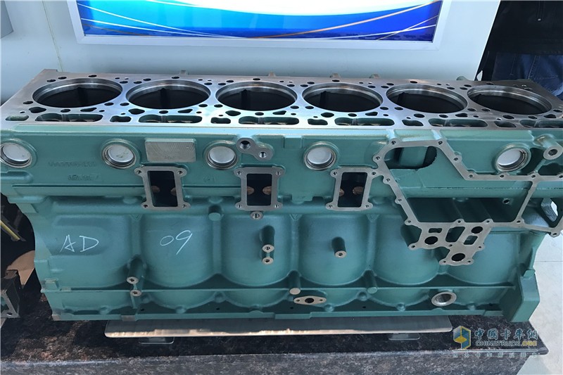 一汽錫柴發(fā)動機拆開讓你看！質量杠杠的！