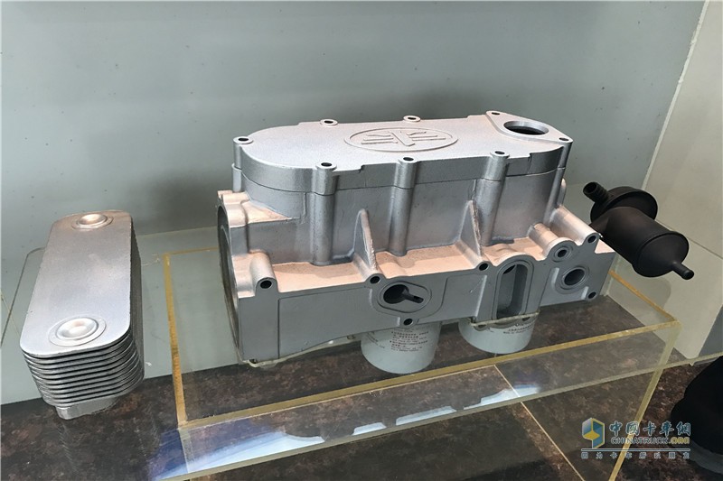 一汽錫柴發(fā)動機拆開讓你看！質量杠杠的！