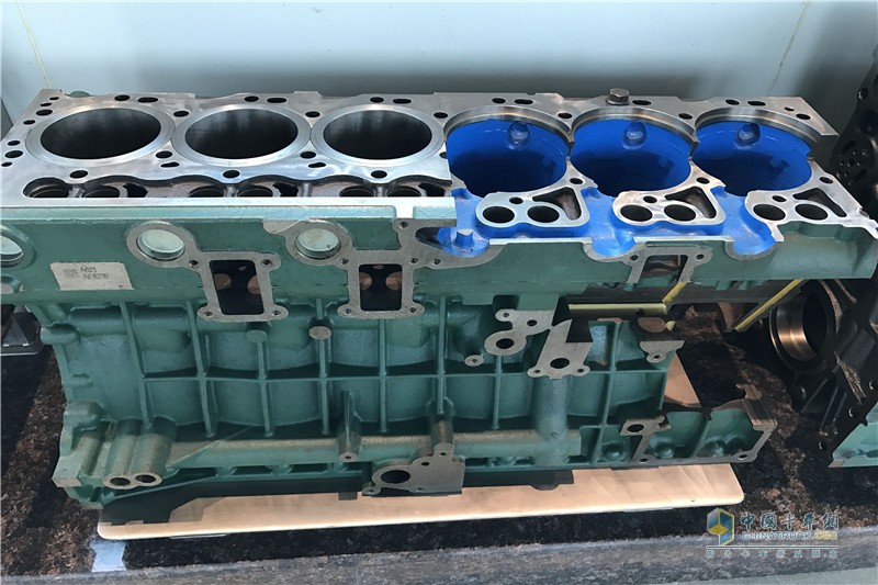 一汽錫柴發(fā)動機拆開讓你看！質量杠杠的！