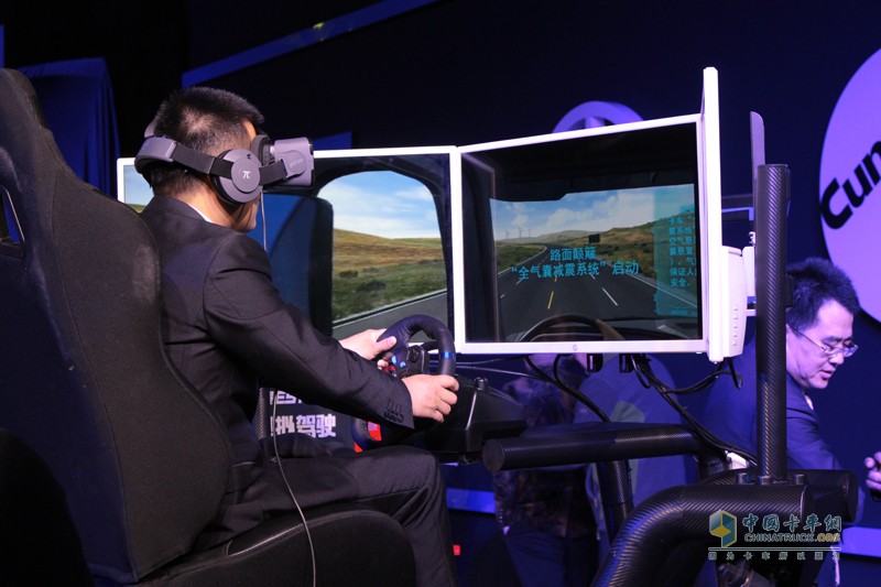 明星客戶搶“鮮”訂購(gòu)  首批千臺(tái)歐曼EST超級(jí)卡車正式投放市