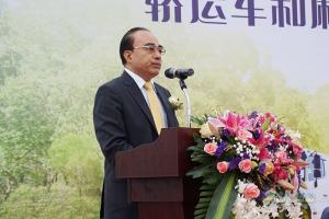 海量現(xiàn)場(chǎng)圖  見(jiàn)證廣汽日野1000臺(tái)轎運(yùn)車(chē)與廂式車(chē)簽約和交付