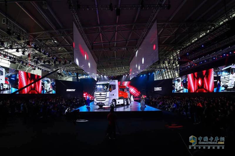 歐曼EST超級卡車登陸上海灘