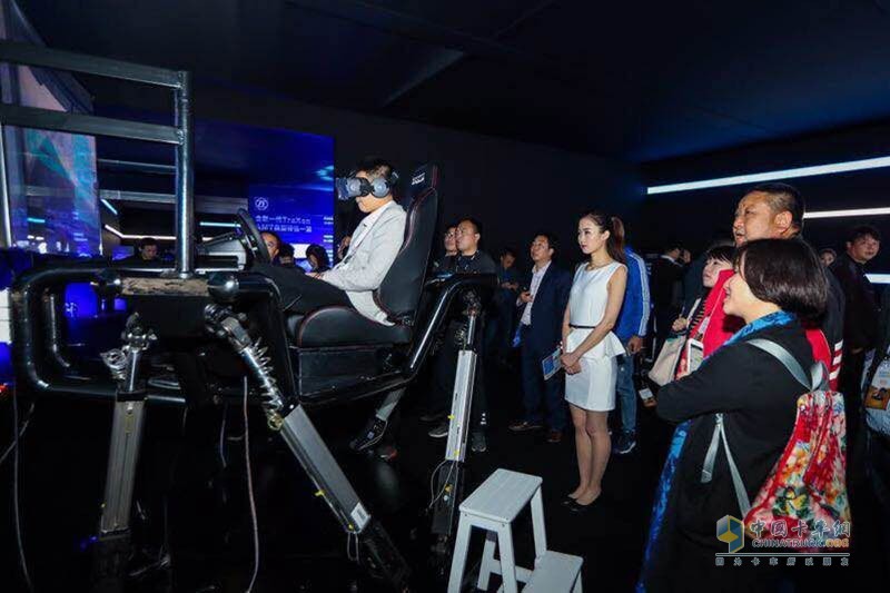 歐曼EST超級卡車登陸上海灘