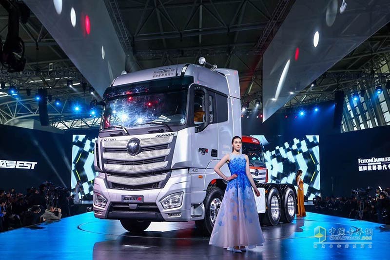 歐曼EST超級卡車登陸上海灘