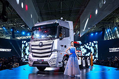 歐曼EST超級(jí)卡車登陸上海灘