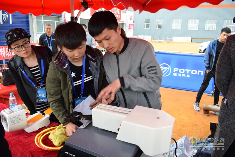 二龍戲珠 福田奧鈴大篷車首戰(zhàn)告捷!