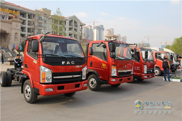 錫柴則率先在輕型發(fā)動機上采用DPF技術(shù)路線