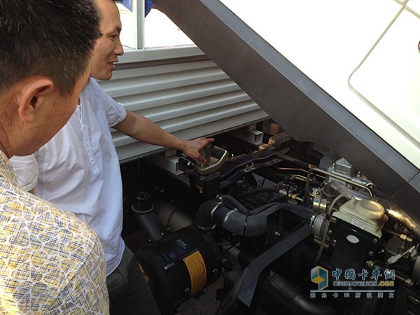 用戶品鑒一汽紅塔車輛