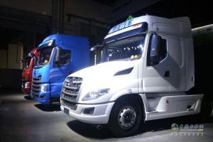 聚焦創(chuàng)新 乘龍汽車新品齊聚上海物流創(chuàng)新論壇