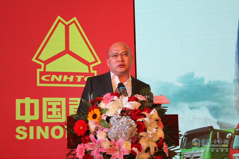 中國重汽百萬英雄俱樂部—T7H用戶馬強百萬公里達成發(fā)布會