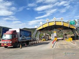 福田奧鈴&圖雅諾大篷車活動走進昆明