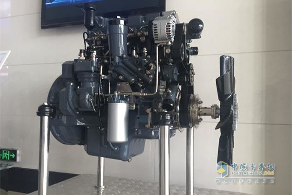 道依茨一汽大柴CA4DH發(fā)動(dòng)機(jī)