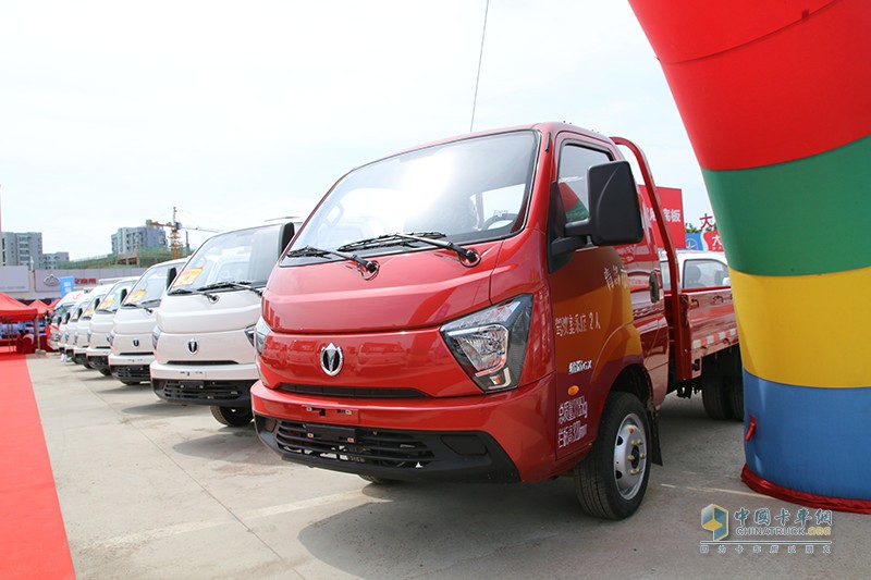 于誕生處再造新成長(zhǎng) 詳聊飛碟汽車(chē)青島產(chǎn)品推介會(huì)