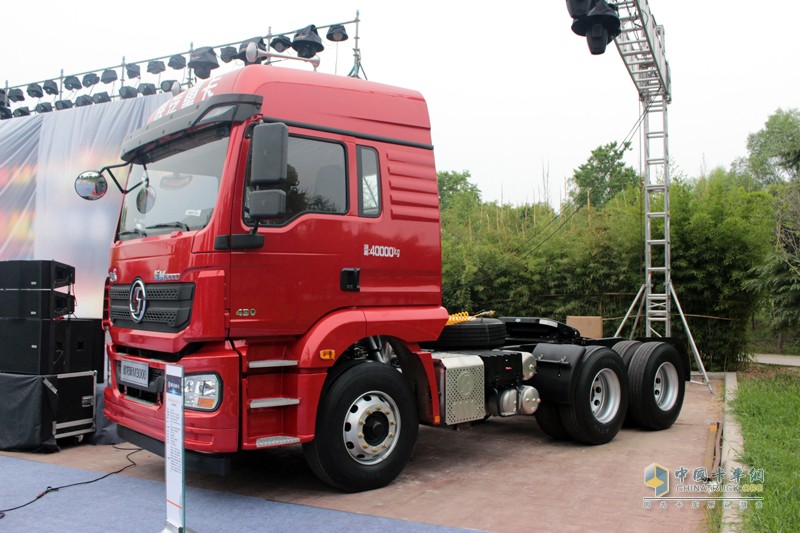 新M3000 2017款助力 陜汽重卡2017必保13萬輛