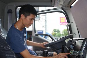 奧鈴大篷車熱襲佛山 超級卡車詮釋高效物流發(fā)展