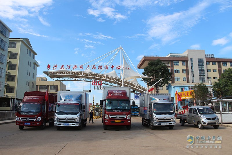 橘子洲頭 福田奧鈴大篷車盡展超級物流