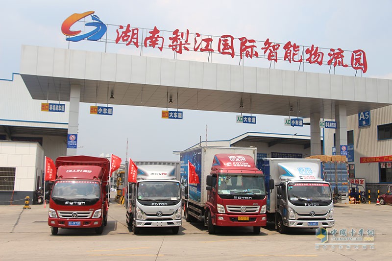 橘子洲頭 福田奧鈴大篷車盡展超級物流