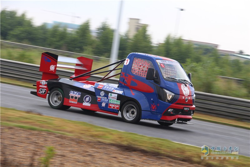 2017中國(guó)卡車(chē)公開(kāi)賽廣州站總決賽