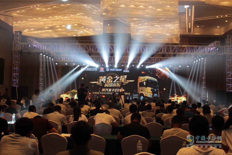 搶攻“物流之都”  德龍X3000 550馬力牽引車斬獲368輛