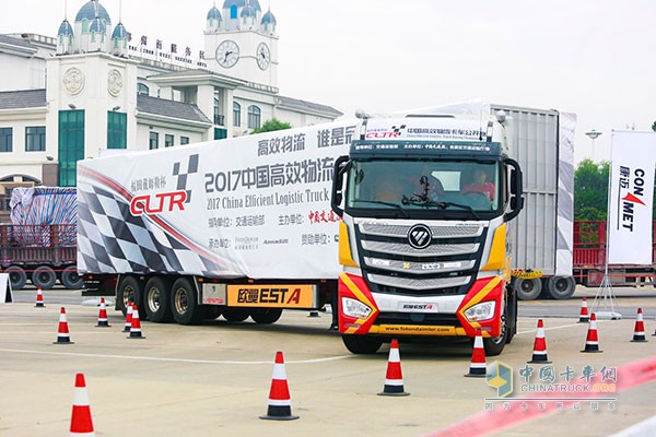 場(chǎng)地技術(shù)操控賽-直角轉(zhuǎn)彎