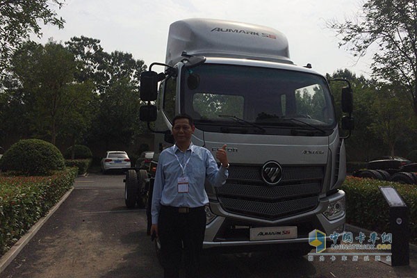 河南鮮易供應(yīng)鏈有限公司運(yùn)營管理部部長許勇接受專訪