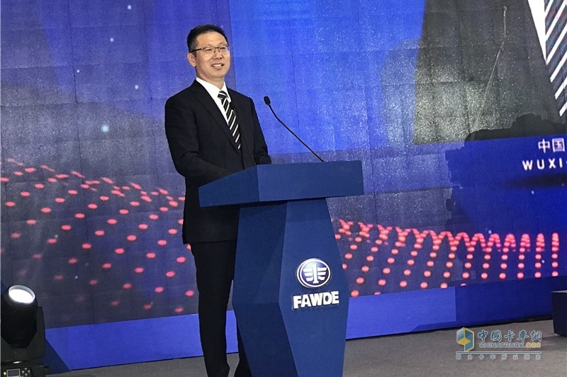 胡漢杰、王志才等大咖現(xiàn)身錫柴74載全球用戶盛典