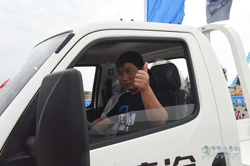 飛碟締途卡車人西部大區(qū)開戰(zhàn) 角逐決賽入場券