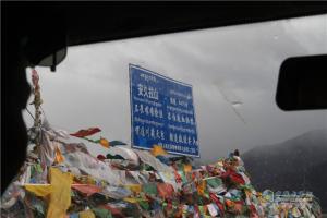 中國(guó)重汽藏地探索世界屋脊:進(jìn)發(fā)左貢