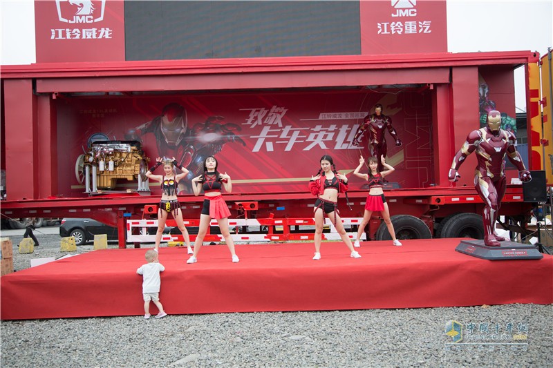 江鈴重卡 英雄威龍到達寧波