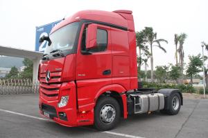 梅賽德斯-奔馳新Actros 1842 LS 4×2公路牽引車	 梅賽德斯-奔馳新Actros 1842 LS 4×2公路牽引車