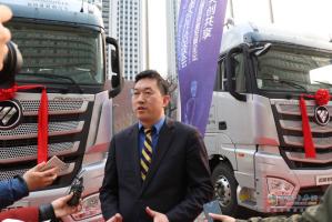 科技賦能物流  500臺(tái)歐曼高端?；愤\(yùn)輸車助力清源集團(tuán)