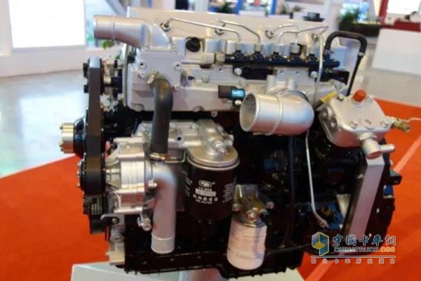 云內(nèi)D45發(fā)動(dòng)機(jī)動(dòng)力強(qiáng)勁，可靠耐久