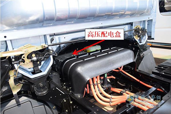 奧鈴EV上的高壓配電盒