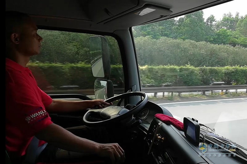 廣汽日野“英雄油你締造”轎運車節(jié)油大賽武漢站開賽！