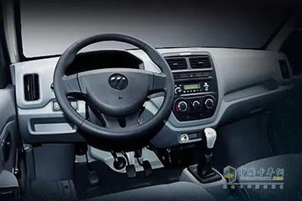 福田祥菱V舒適內飾