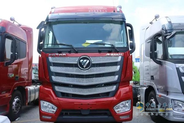 福田戴姆勒歐曼EST超級(jí)卡車