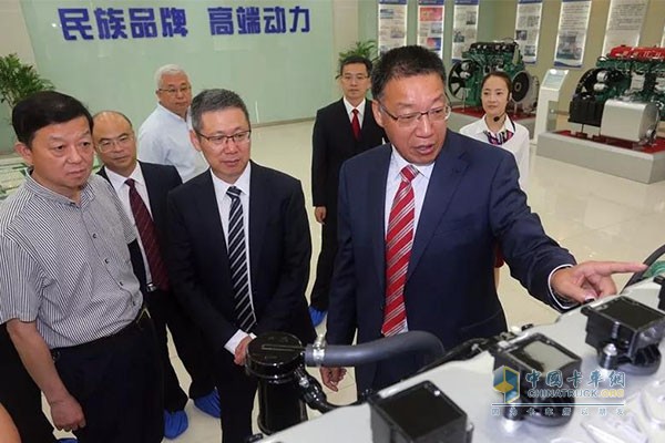 錢恒榮提出了“不留余地、敢于挑戰(zhàn);攻克難題，實(shí)現(xiàn)引領(lǐng)”的研發(fā)精神