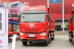 一汽解放 J6P重卡 南方款 460馬力 8X4 8.8米自卸車 一汽解放 J6P重卡 南方款 460馬力 8X4 8.8米自卸車