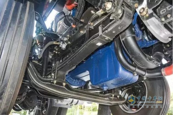 車(chē)輛前懸架