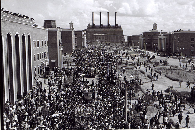 改革開放40年 王者解放 創(chuàng)領榮耀