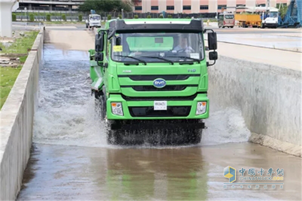 比亞迪純電動智能泥頭車T10ZT