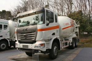 聯(lián)合卡車U350 350馬力 6X4 混凝土攪拌車底盤