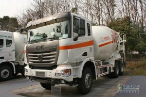 聯(lián)合卡車U350 350馬力 6X4 混凝土攪拌車底盤