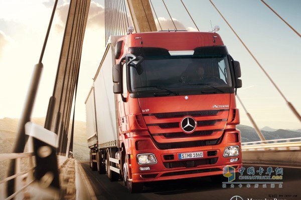 奔馳卡車Actros