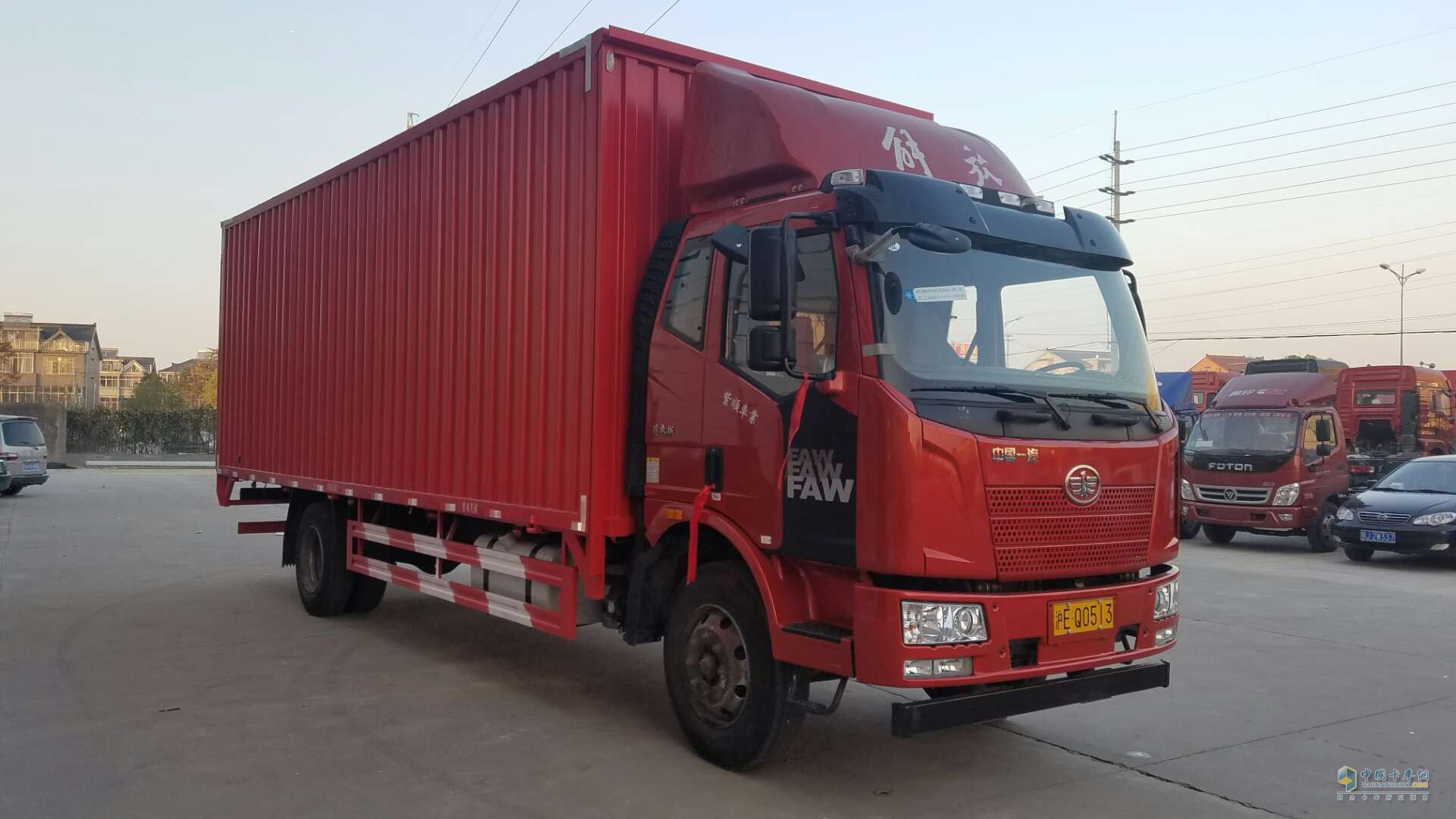 購(gòu)解放 限時(shí)送5000加油卡 限時(shí)送保險(xiǎn) 限時(shí)送購(gòu)置稅等