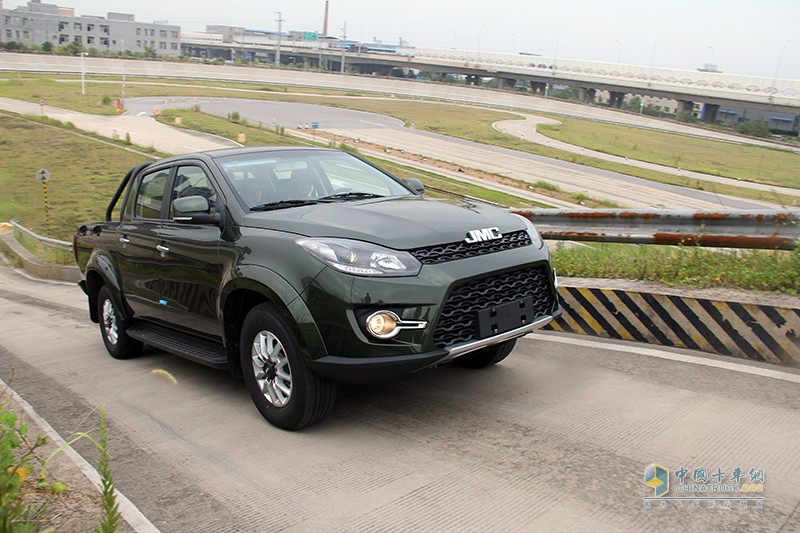 擴(kuò)大域虎家族市場容量份額 江鈴域虎3首發(fā)亮相