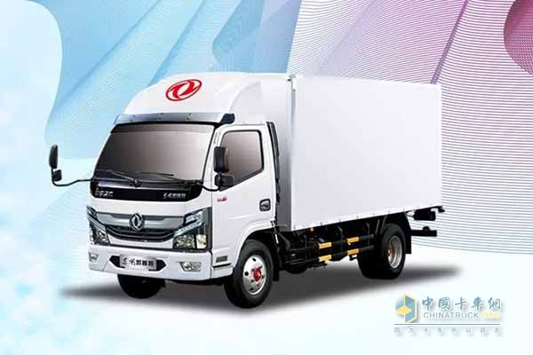 五官要精致，輪廓完美