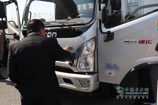 流線型車身設計有效降低風阻